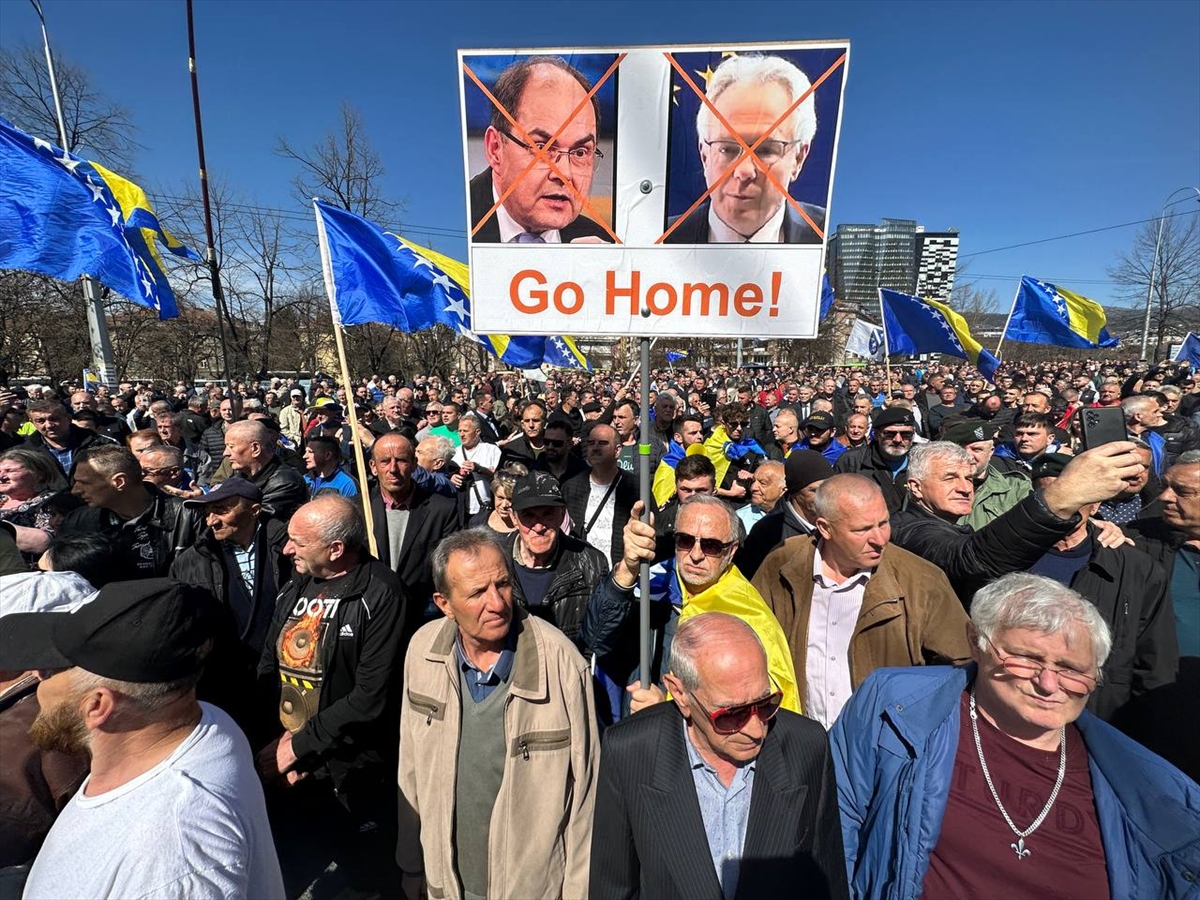 Protesti ispred OHR-a zbog odluka visokog predstavnika
